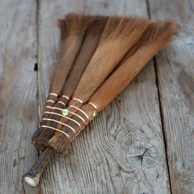 棕櫚箒（しゅろほうき）手箒４玉