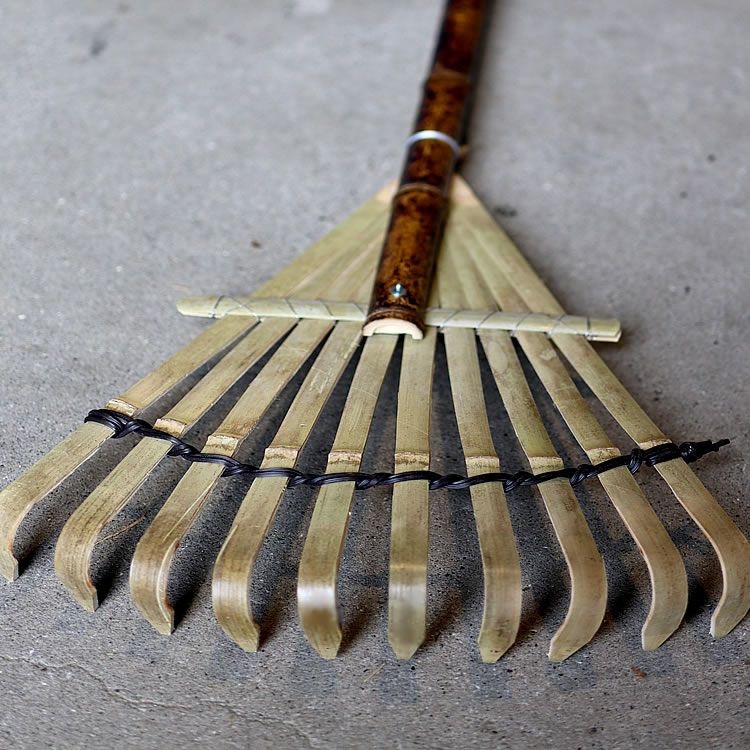 黒竹熊手 高知県特産黒竹で製造 | 虎斑竹専門店 竹虎