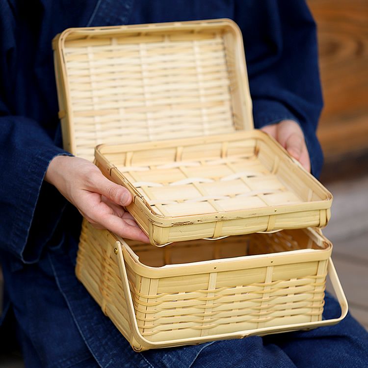 000000002032-01.jpg?size=m&w=