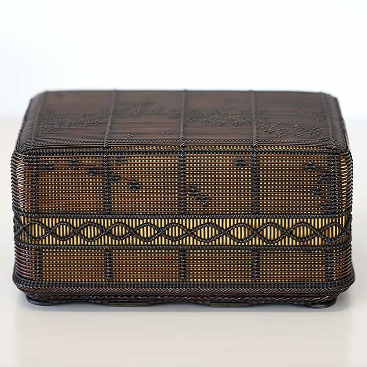 塩月寿籃作 虎竹花器 睦月 （Japanese bamboo object by Juran