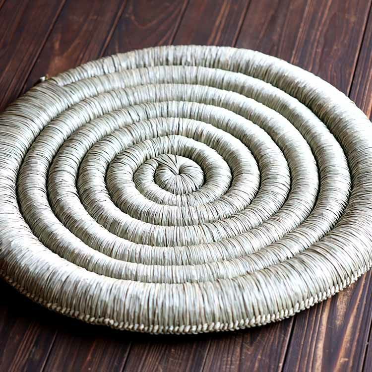 七島藺渦巻円座 65センチ 七島藺を畳一畳分を使い製作されました | 虎